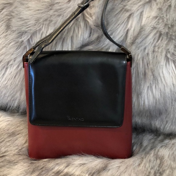 Raf Valentino Handbags - Price Firm Vintage Authentic Raf Valentino handbag 🌹🌹🌹